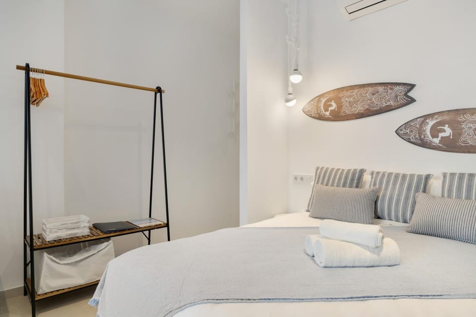 Living room, Bedroom