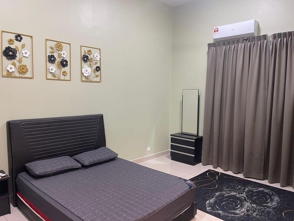 Modern & Cozy 3R3B Anggun El Homestay Seremban Senawang House in Negeri Sembilan, Malaysia