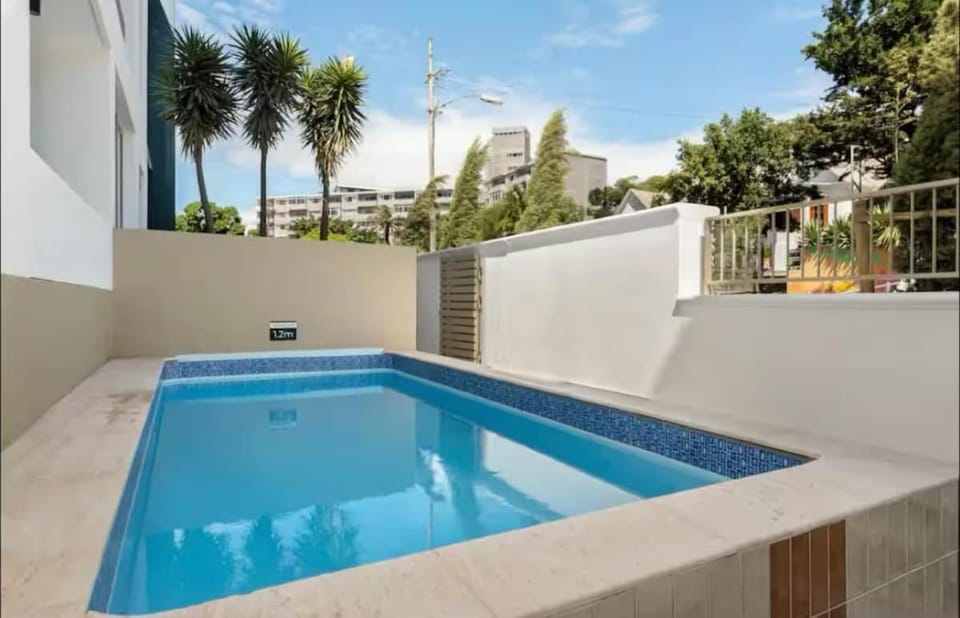 Pool view, Swimming pool