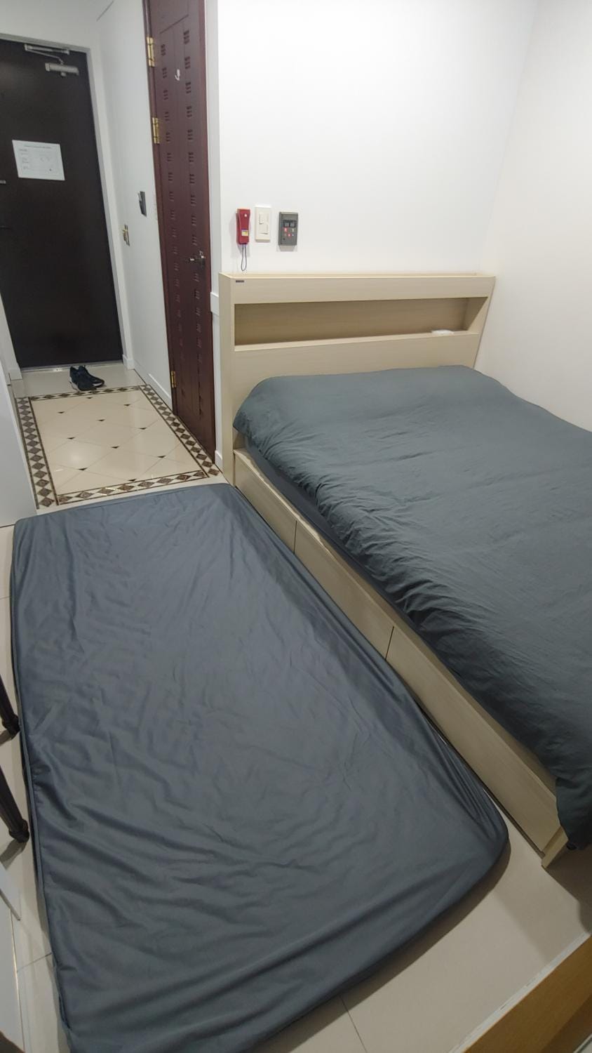 Bed, Photo of the whole room
