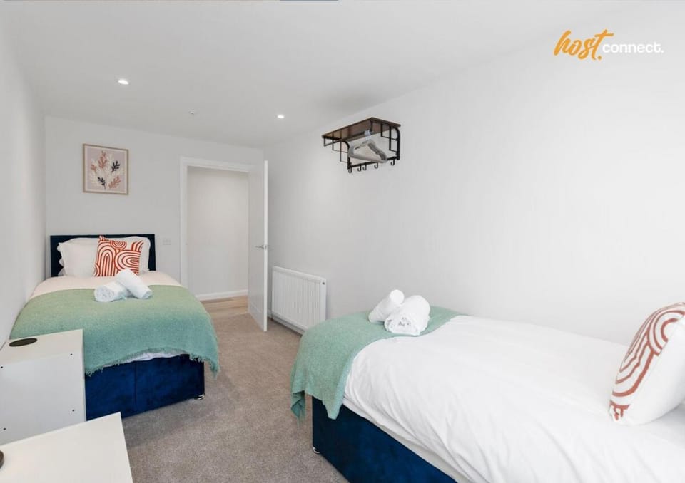Central 2BR Flat at Wellwynd I Parking Included Apartment in Airdrie