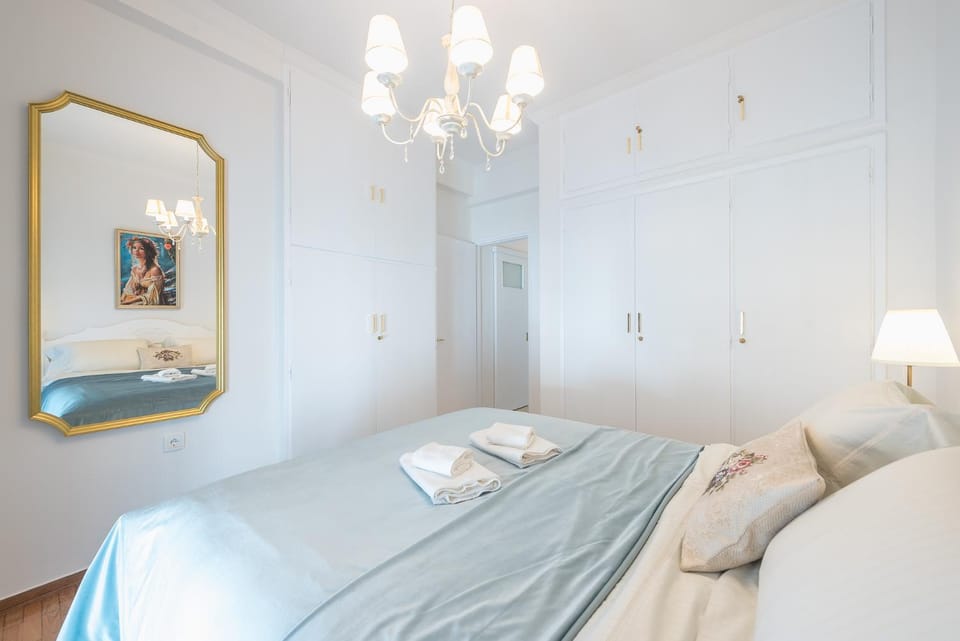 Bed, Photo of the whole room, Bedroom, wardrobe