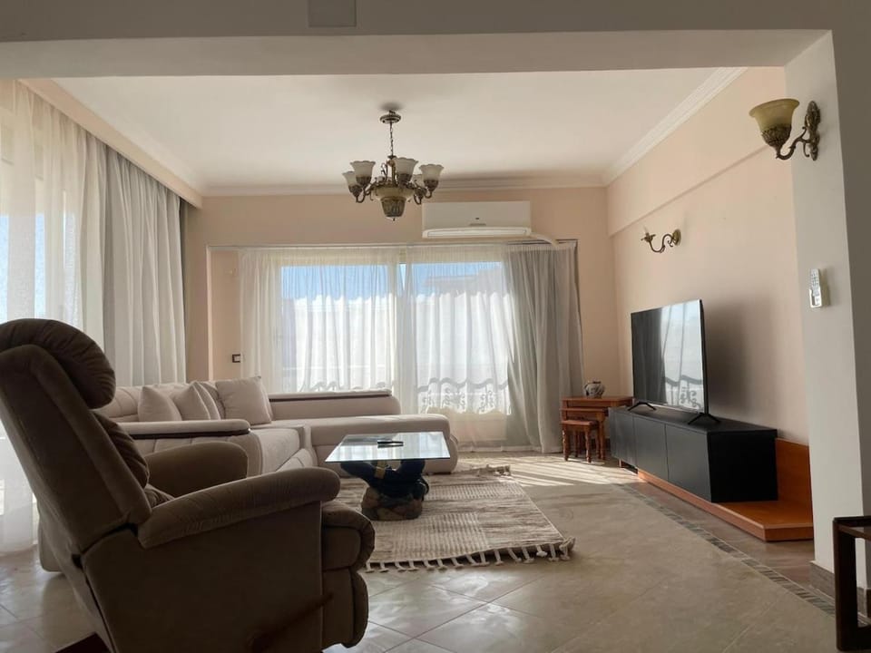 3BR Beach Front Chalet On RedSea Apartment in Egypt