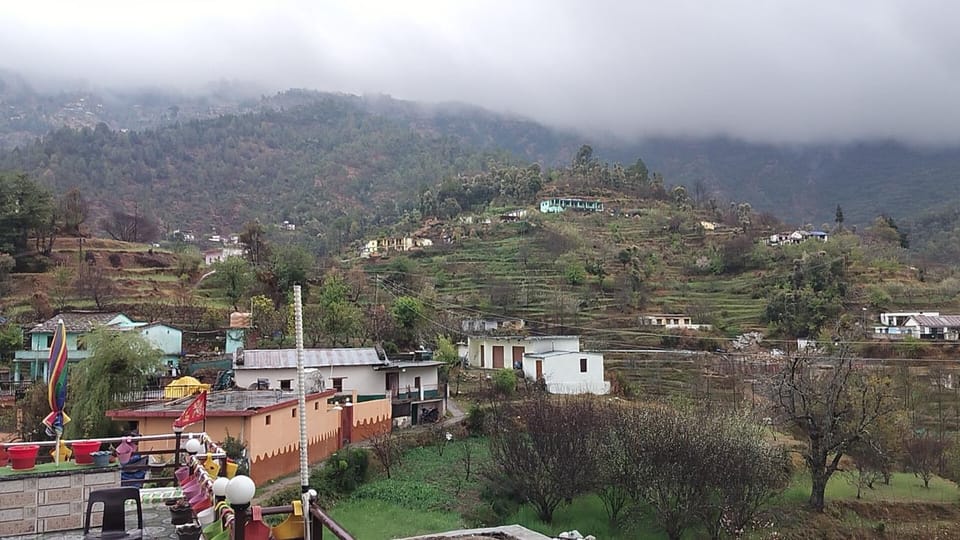 Mount view guest house Bed and Breakfast in Uttarakhand