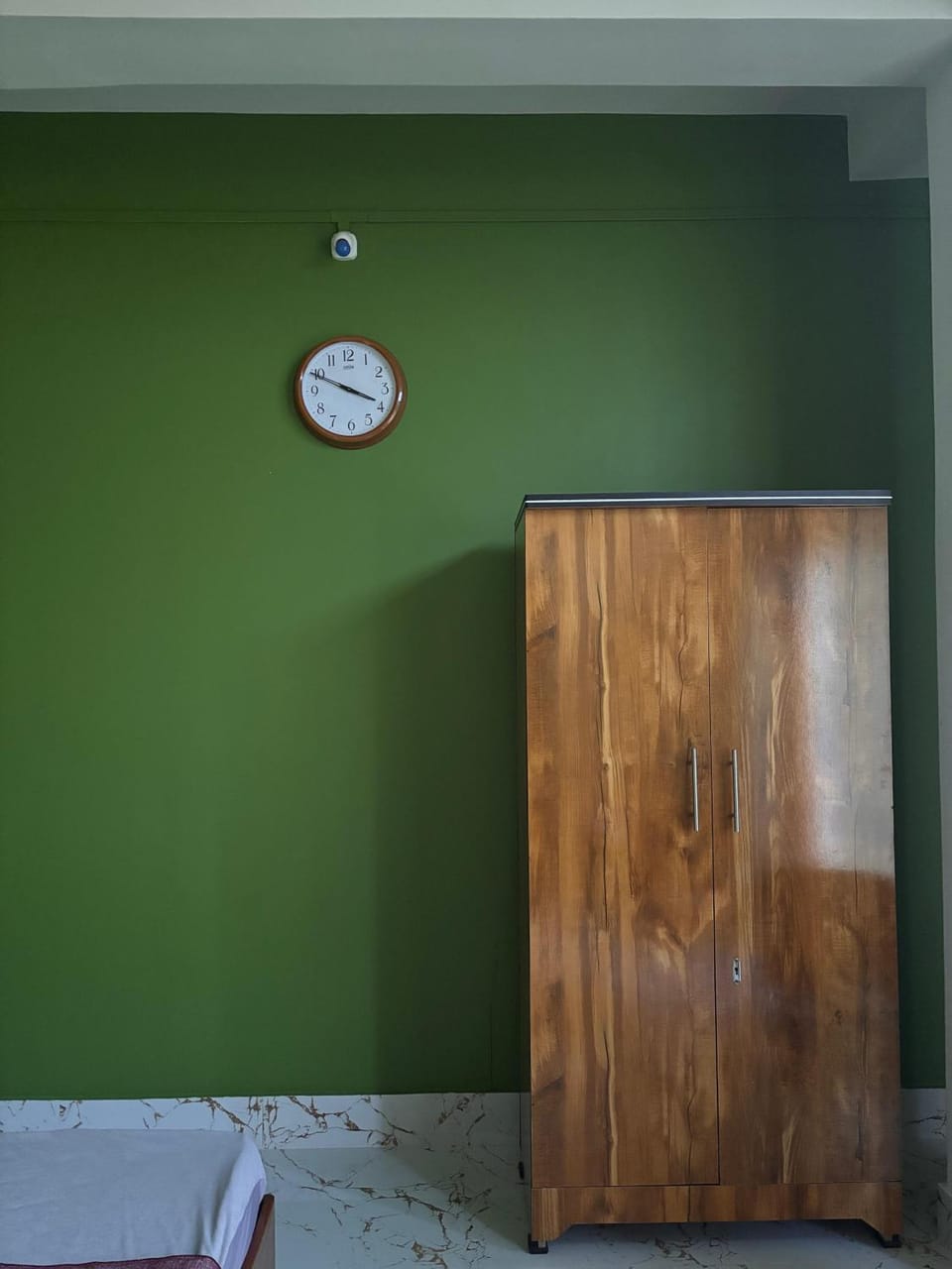 Bedroom, wardrobe