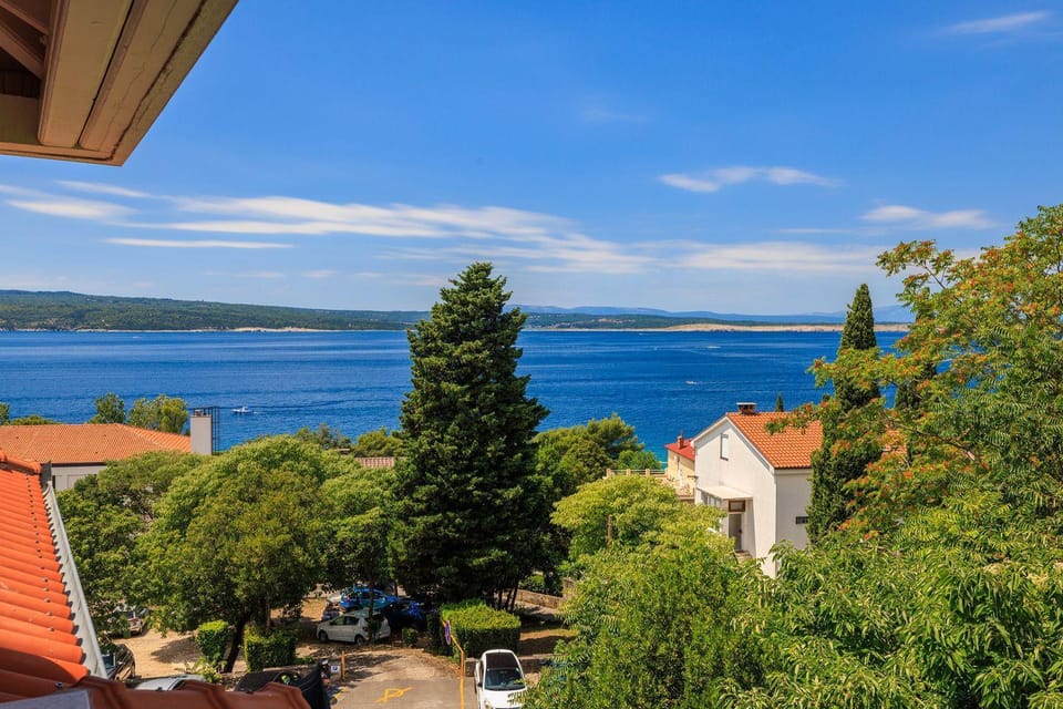 Modernes Penthouse nur 200 Meter zum Sandstrand mit Meerblick und Parkplatz Apartment in Crikvenica