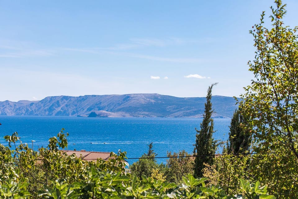 Mediterrane Casa nur 350 Meter zum Strand mit Meerblick, Waschmaschine, Smart-TV House in Crikvenica