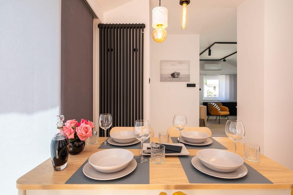 Moderne Penthousewohnung nur 180 Meter zum Strand mit herrlicher Dachterrasse Apartment in Crikvenica