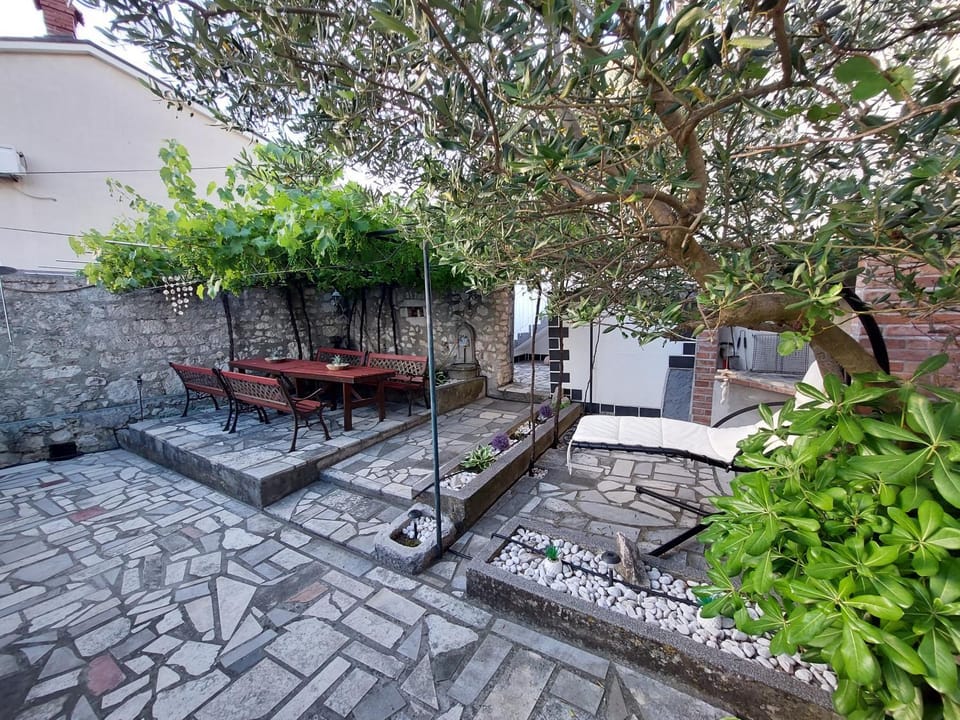 BBQ facilities, Garden, Evening entertainment