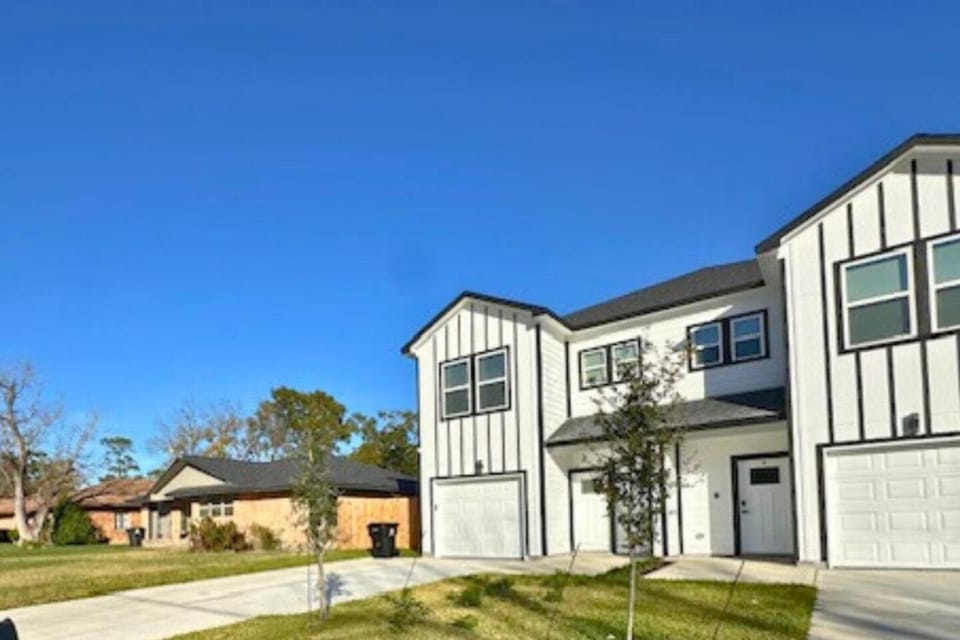Family-Friendly 3BR Home in NE Houston House in Harris County