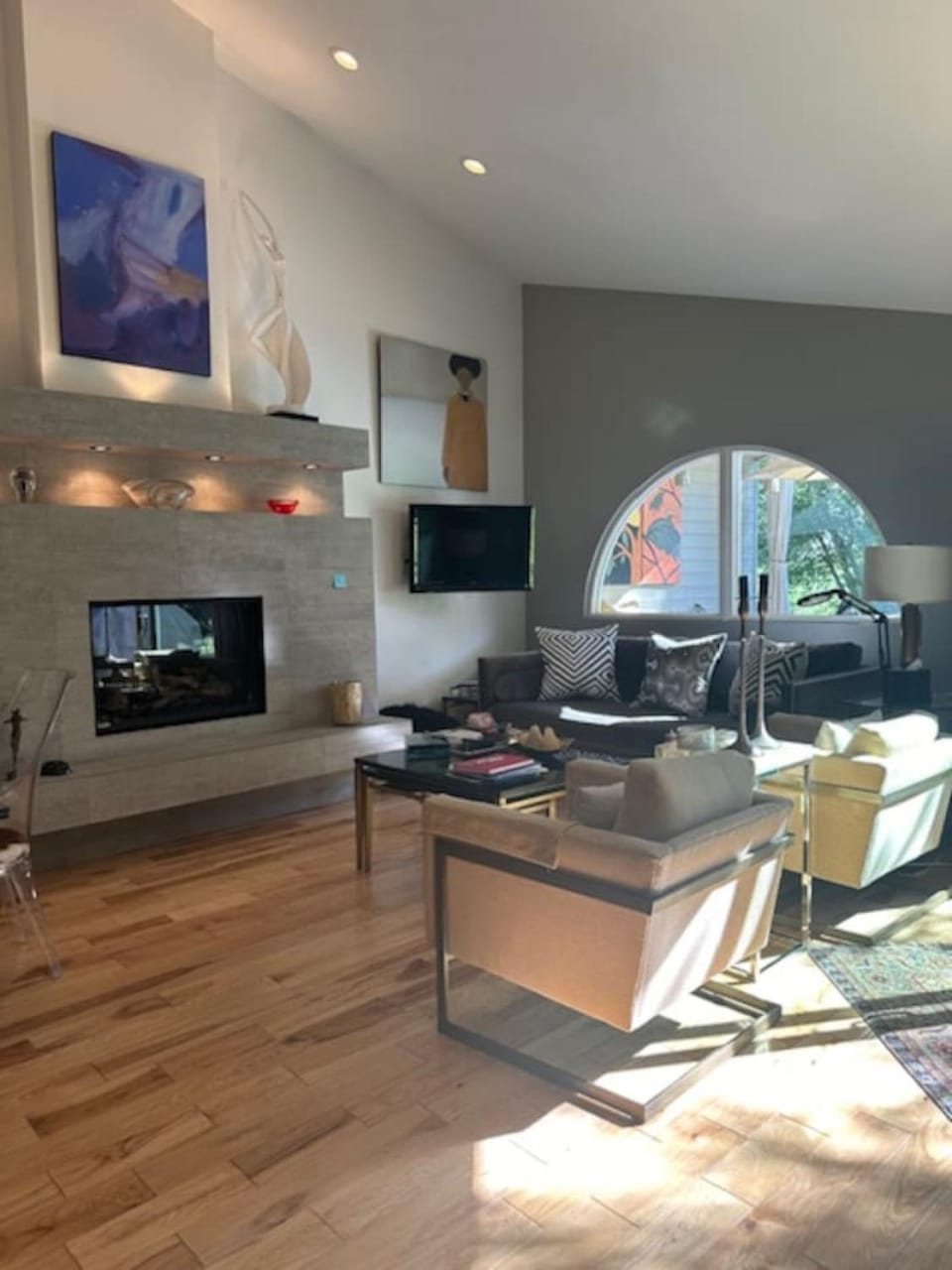 Living room, Seating area