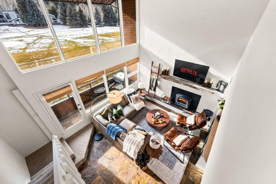 Eagle Vail Retreat with Golf Course Views and Sleeps 13 House in Eagle County