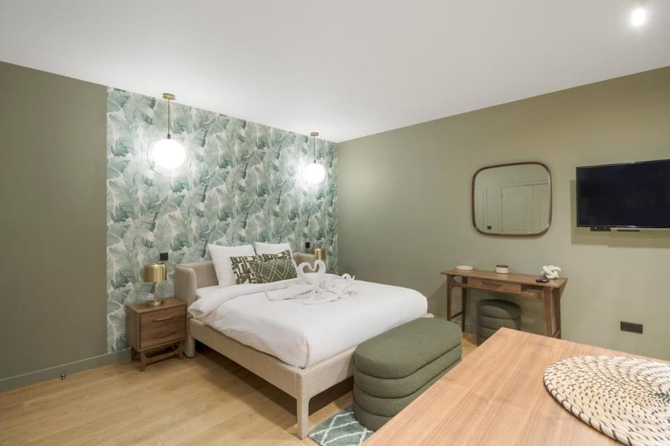 Modern studio in the heart of Paris near Eiffel Tower Apartment in Paris