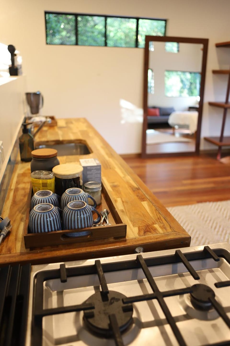 Beautiful high-set studio close to beach Apartment in New South Wales