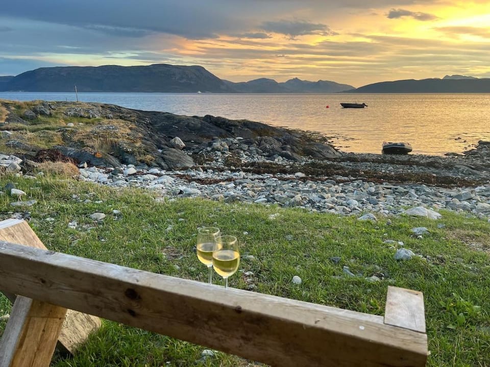 Stort hus ved sjøkanten Villa in Troms Og Finnmark