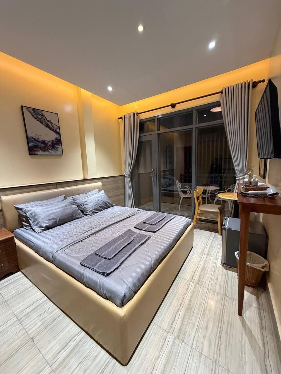 The Ray Hotel & Apartments Hotel in Phnom Penh Province