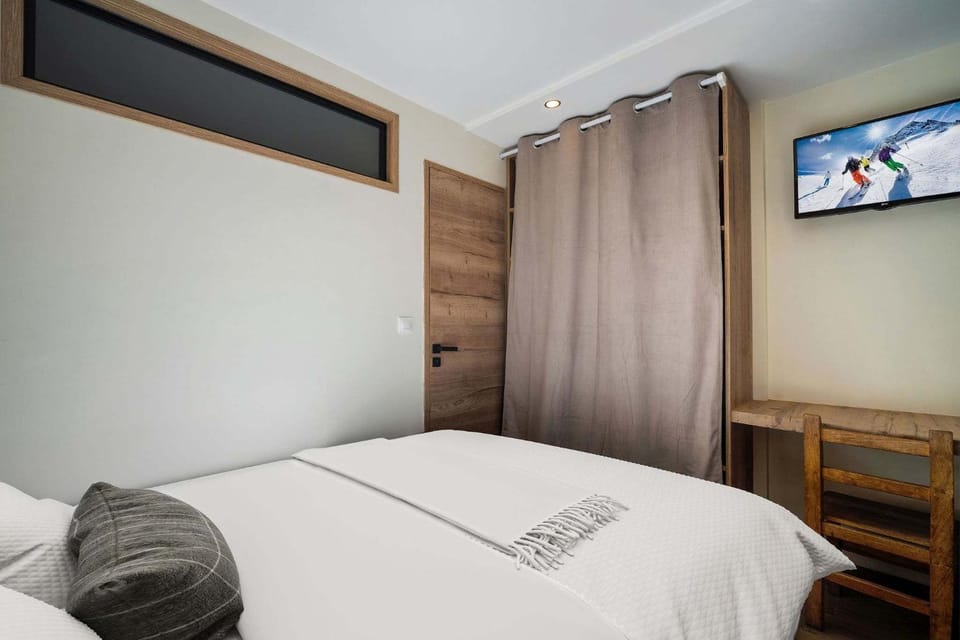 Ski-in ski-out Val thorens fully Renovated central with panoramic views Apartment in Val Thorens