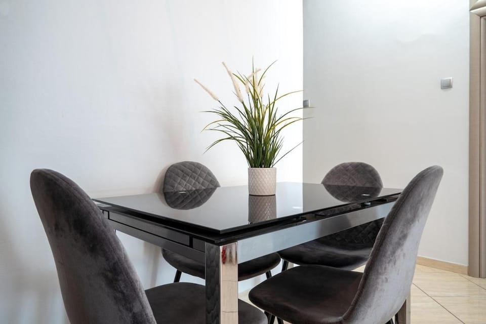 Central Nea Smyrni 2BR Apt-Near Transport by ΜΡS Apartment in Kallithea