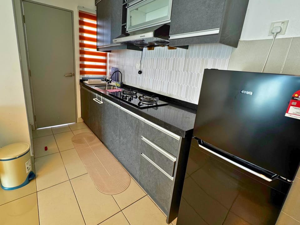 Kitchen or kitchenette, kitchen