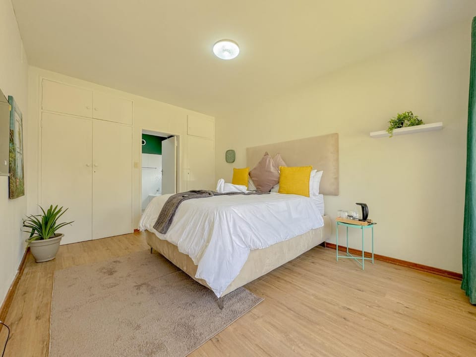 Berrybliss Guesthouse - Bedfordview Bed and Breakfast in Gauteng