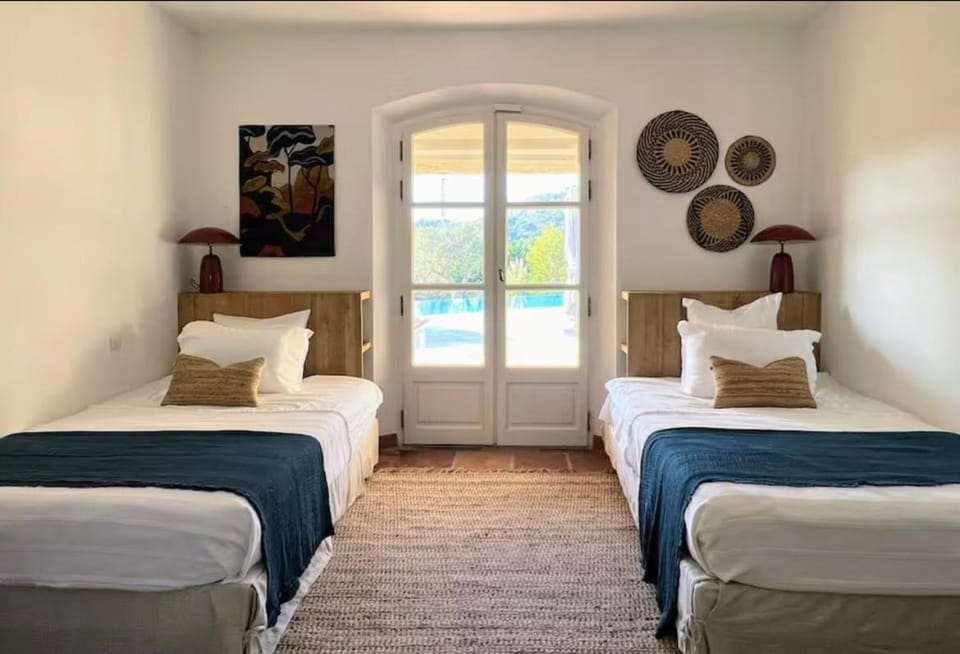 Luxury Mediterranean Villa with Pool & Helipad Villa in Ramatuelle