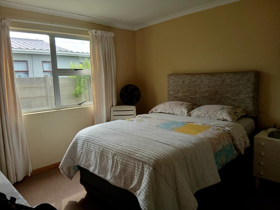Hermanus Homestay Vacation rental in Hermanus