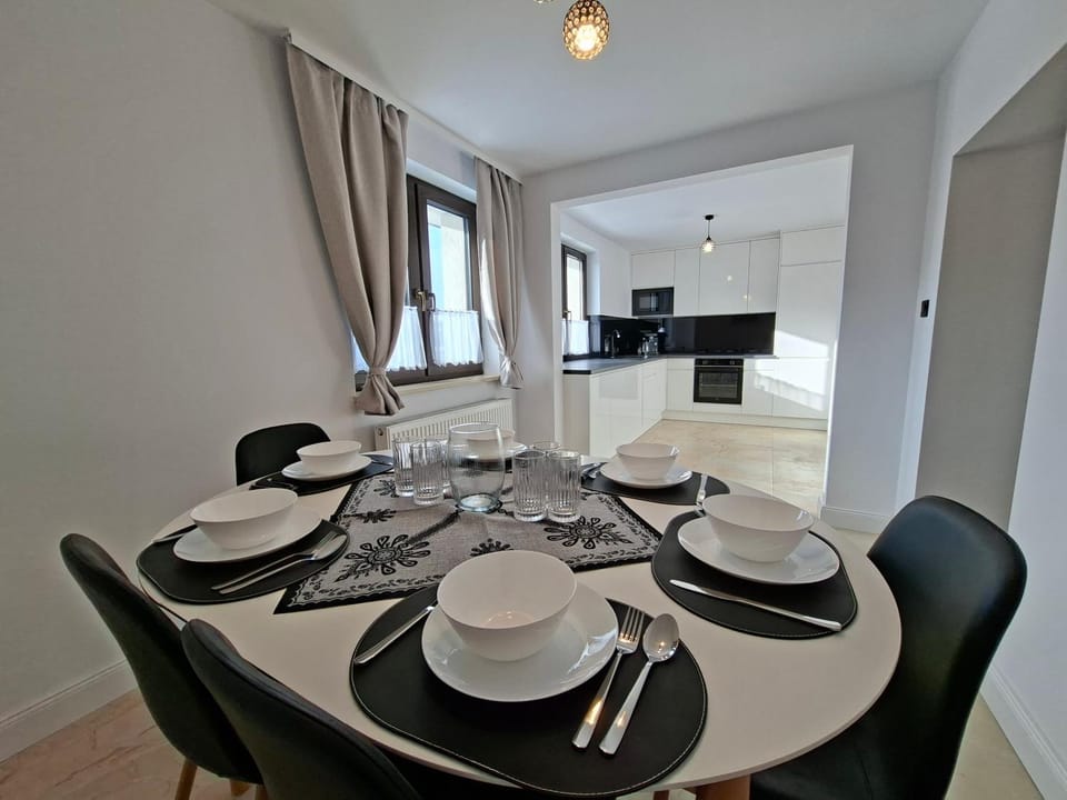 Willa Na Wzgórzu - Apartamenty - CzorsztynSki - Jezioro Czorsztyńskie - Velo Czorsztyn - Pieniny Apartment in Lesser Poland Voivodeship