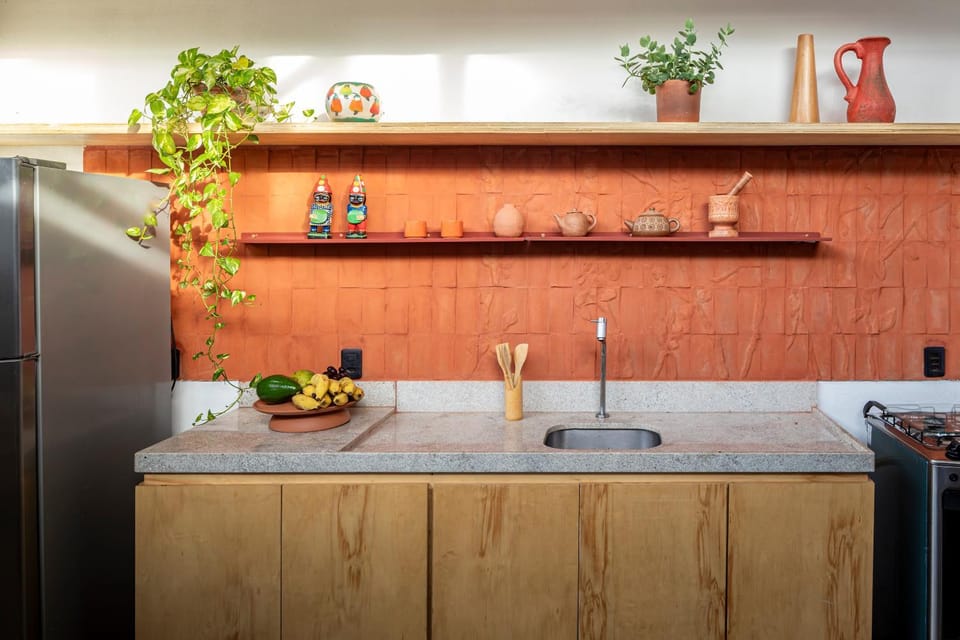 Kitchen or kitchenette