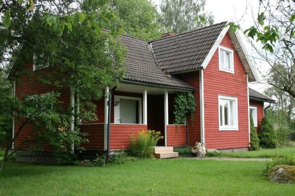 KRO847-Lessebo-Lidholmsvaegen-12 House in Kalmar County, Sweden