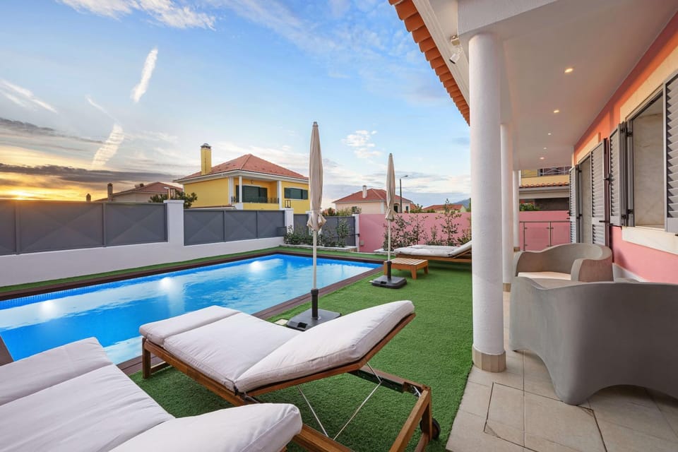 Patio, Balcony/Terrace, Pool view, Swimming pool, sunbed