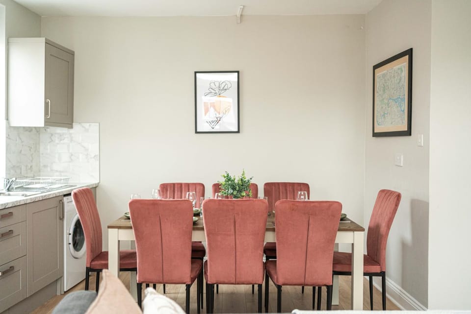 Dining area, Dinner