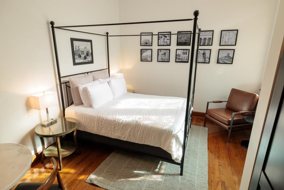 Cozy Suite inside Historic Marymount College 200A Apartment in Salina