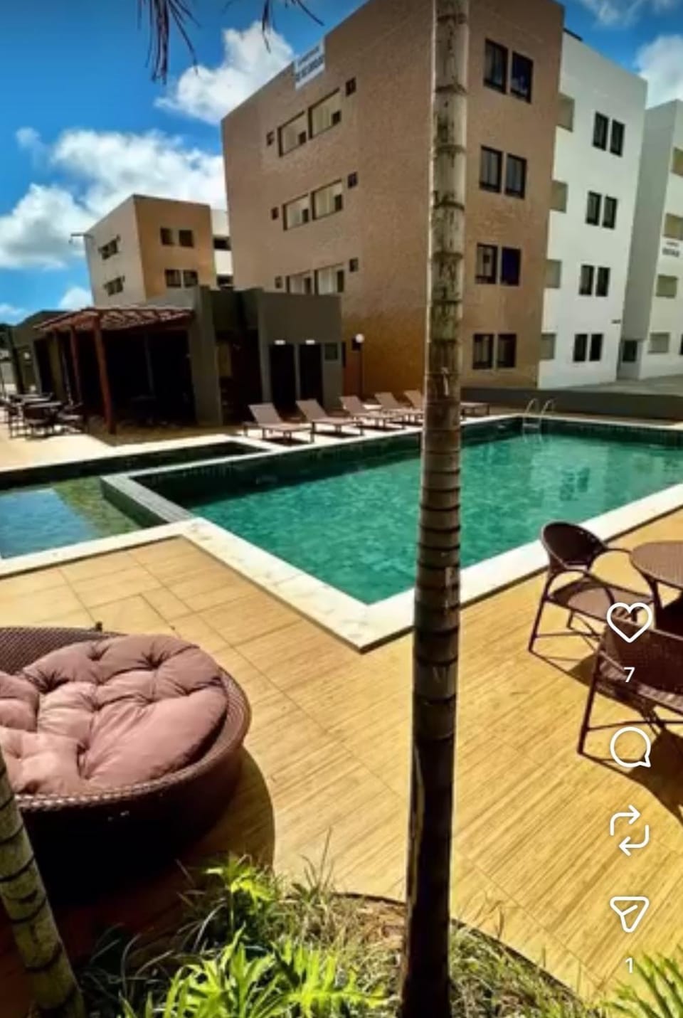 Swimming pool