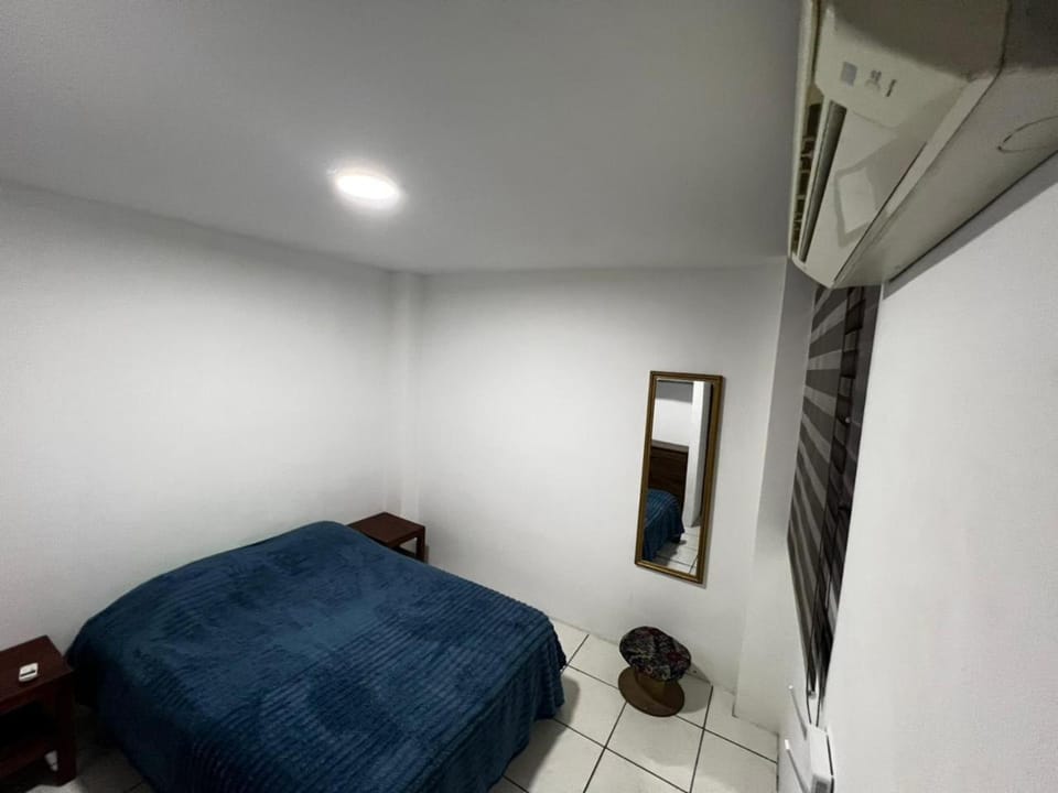 Bed, Bedroom, air conditioner