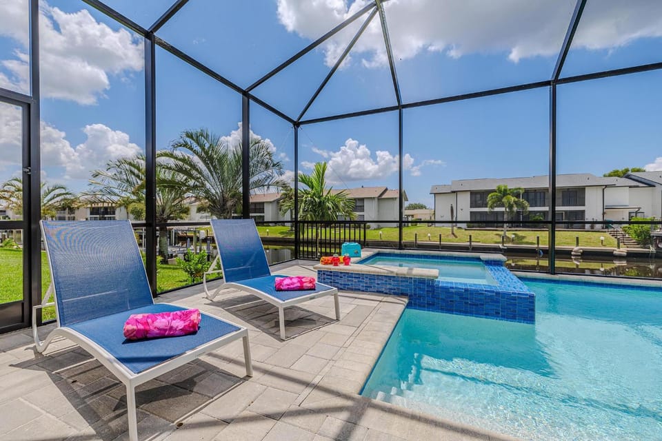 Villa Sunshine Villa in Cape Coral