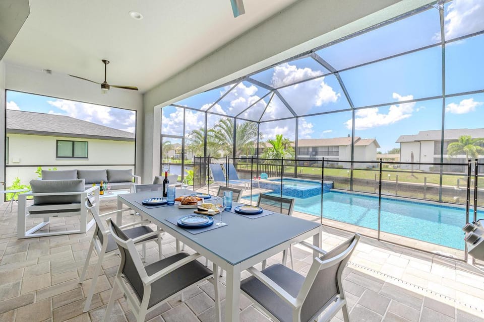 Villa Sunshine Villa in Cape Coral
