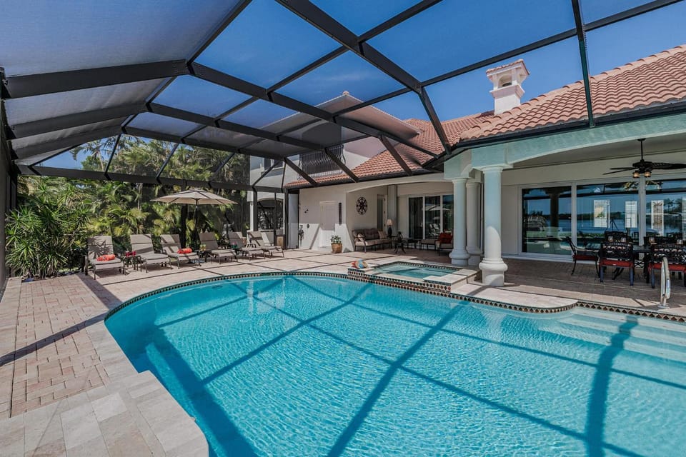 Villa Terracotta Villa in Cape Coral
