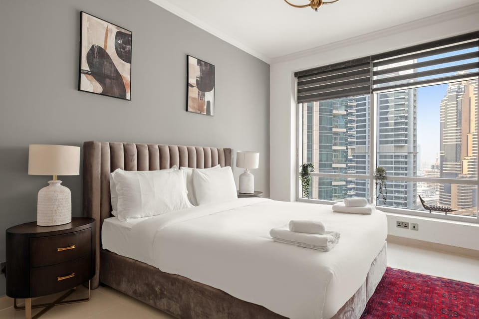 VayK - Luxe 2BR with Stunning Marina Views Apartment in Dubai
