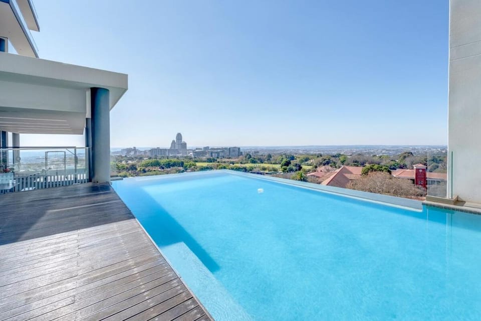 Luxury Studio Apartment in Illovo Apartment in Sandton