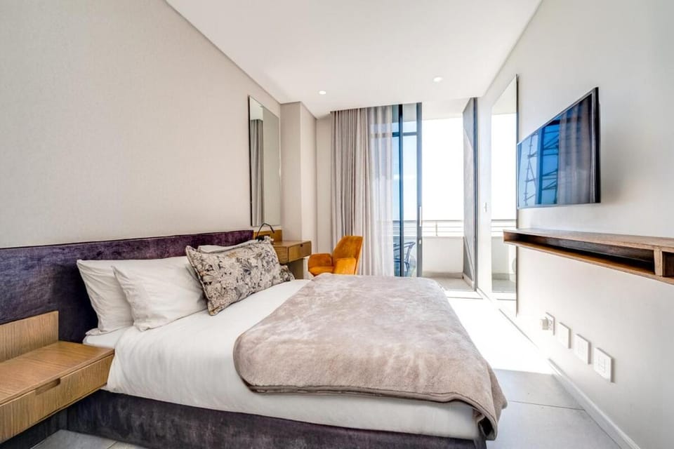 Luxury Studio Apartment in Illovo Apartment in Sandton