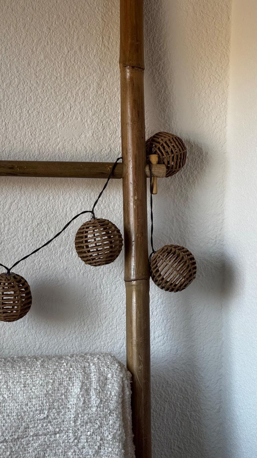 Decorative detail