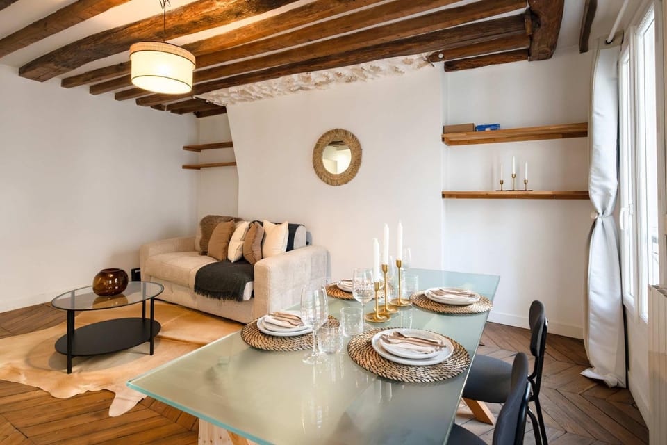 Typical Flat 4 Guests Best Neighborhood Apartment in Paris