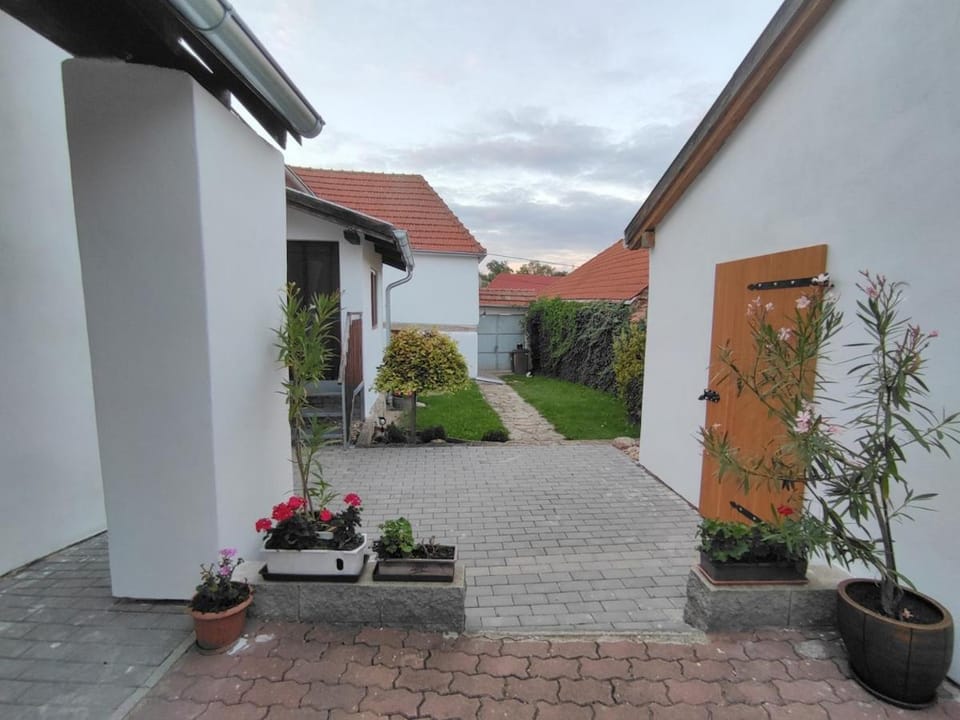 Property building, Garden, Garden view
