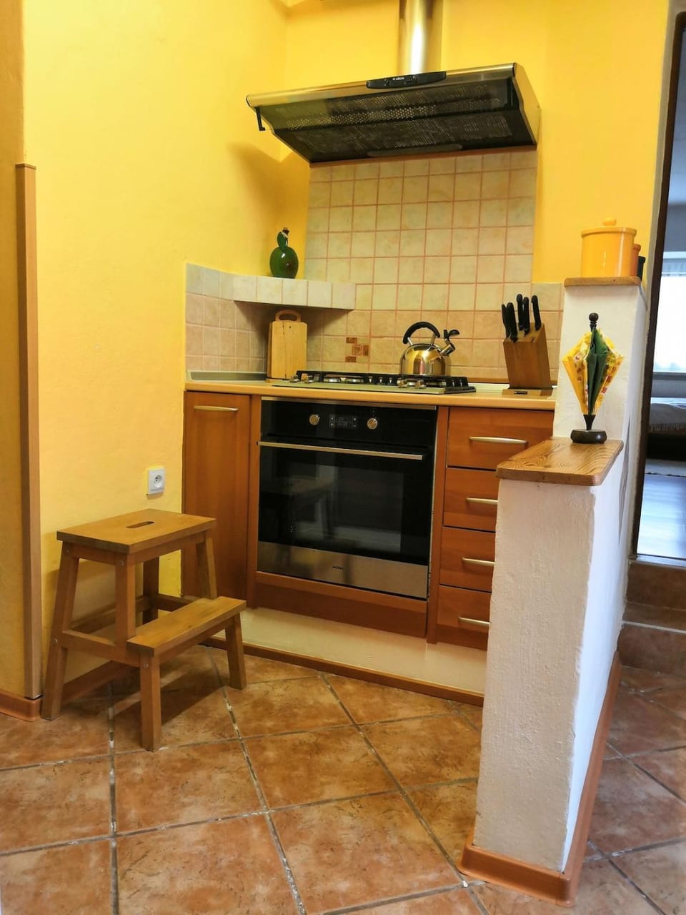 Kitchen or kitchenette, stove