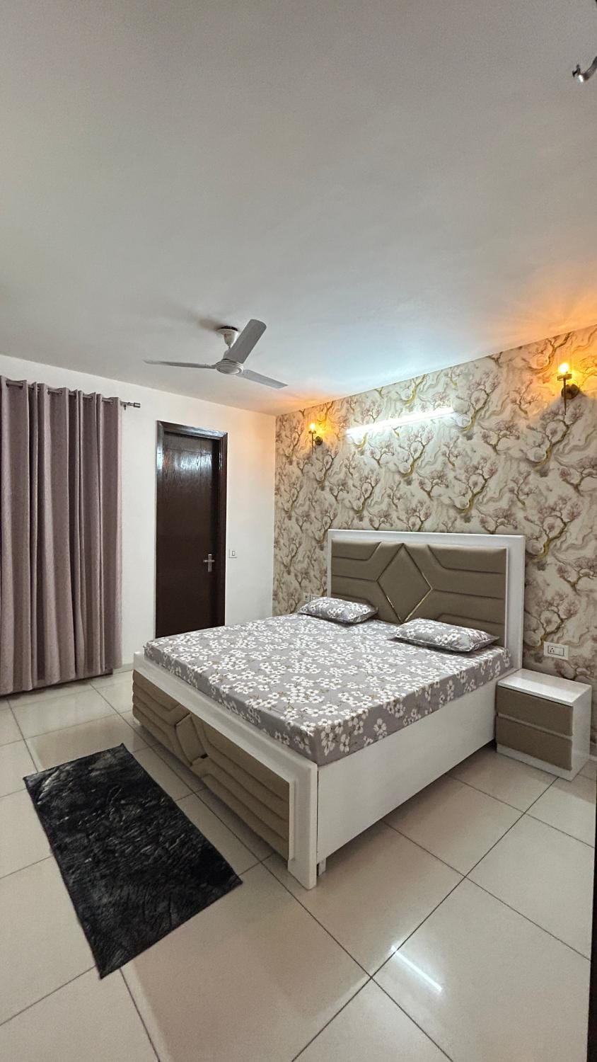 Pristine 3 Bedroom Home Elegant and Comfort Space Apartment in Punjab, India