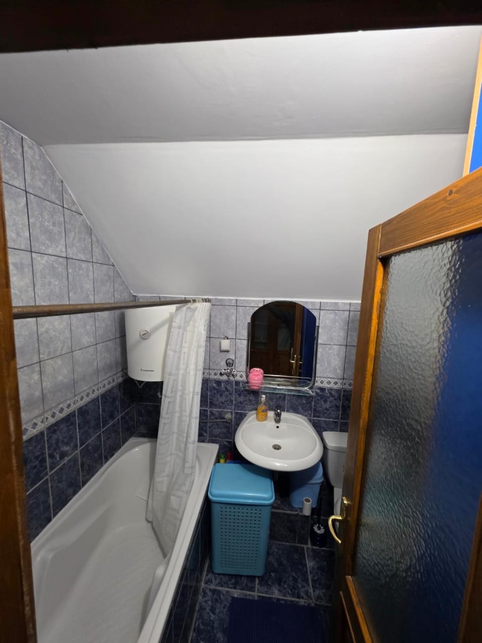 Toilet, Bathroom, Bath