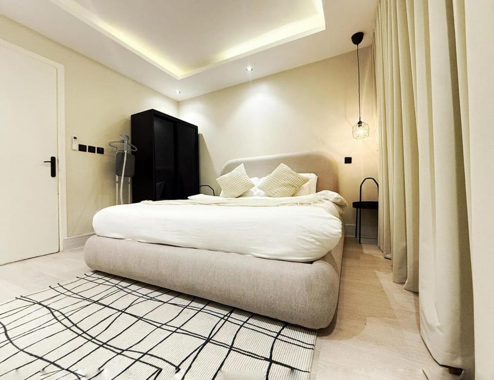 شقة انيقة بصالة وغرفة نوم Apartment in Riyadh