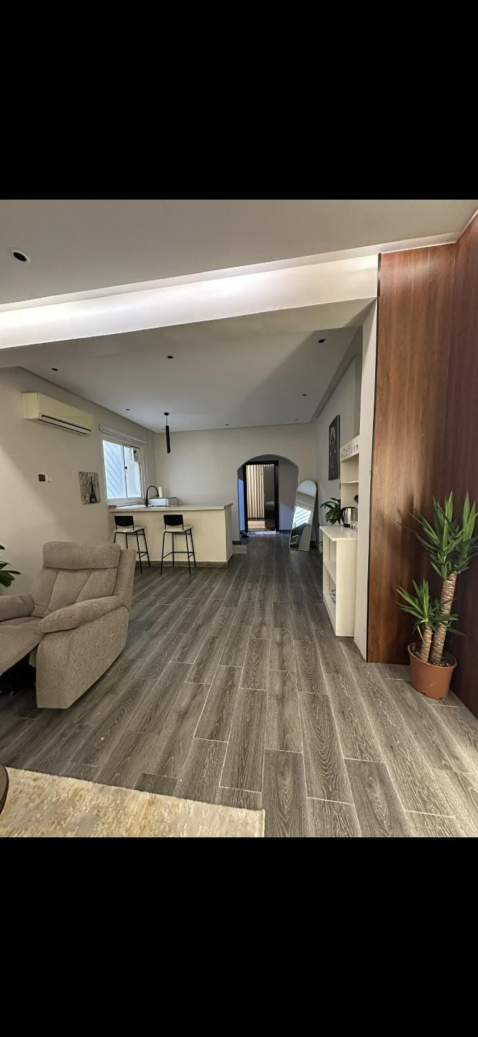 Modern 1BR Cozy Living Room Kitchen Prime spot Apartment in Riyadh