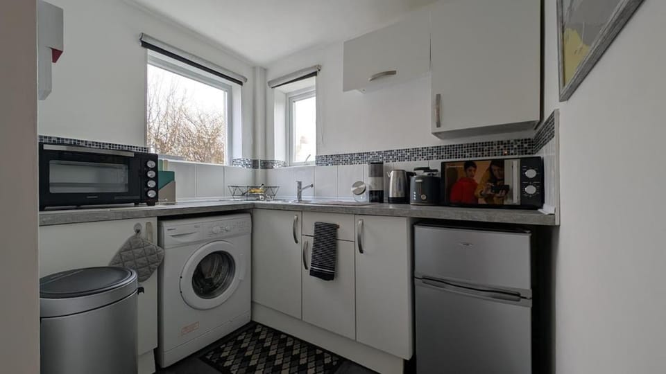 Seaford Snug Apartment in Seaford