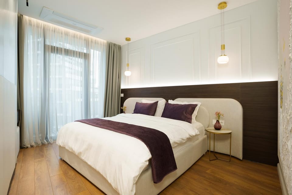 Luxury Lake View Apartment Private Jacuzzi Apartment in Tirana